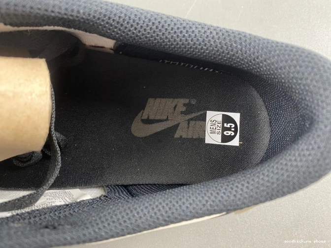 Jordan Low OG Mocha 1 Air CZ0790-102 0710
